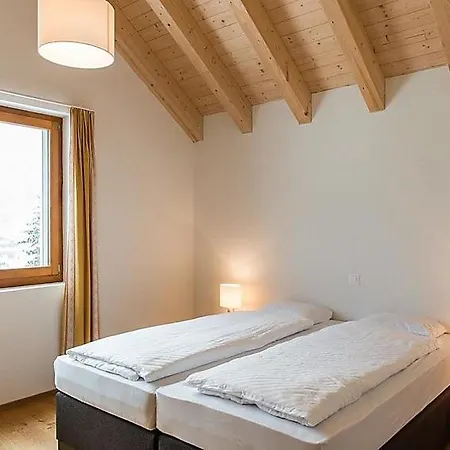 Sleeps 8 Wifi